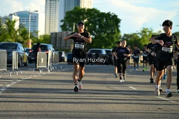Runner Photo 1635934
