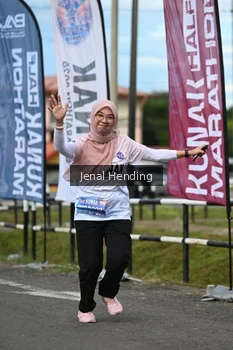 Runner Photo 1635962