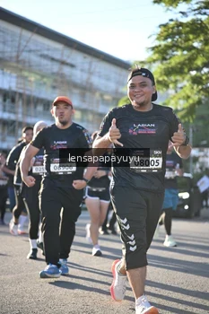 Runner Photo 1635980