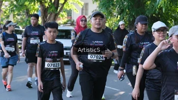 Runner Photo 1636002