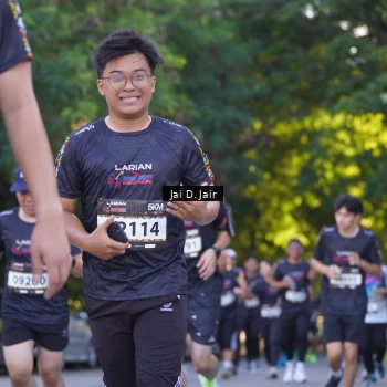 Runner Photo 1636025