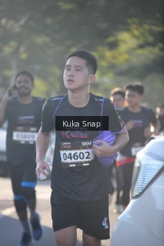 Runner Photo 1636064