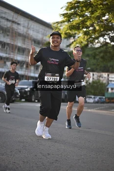 Runner Photo 1636067