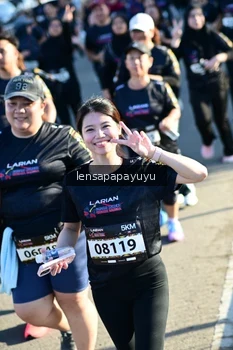 Runner Photo 1636077