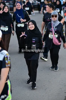 Runner Photo 1636105