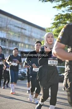 Runner Photo 1636118