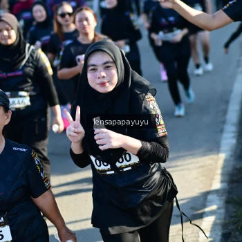 Runner Photo 1636119