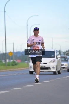 Runner Photo 1636141