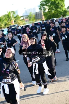 Runner Photo 1636172