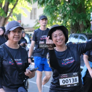 Runner Photo 1636206
