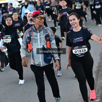 Runner Photo 1636283