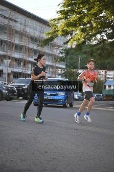 Runner Photo 1636288