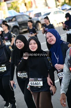 Runner Photo 1636298