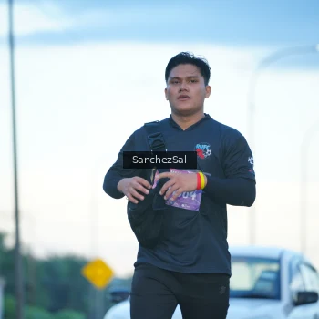 Runner Photo 1636315