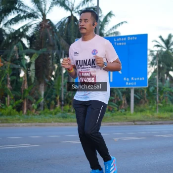 Runner Photo 1636317