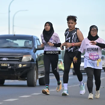 Runner Photo 1636346