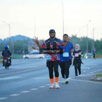 Runner Photo 1636353