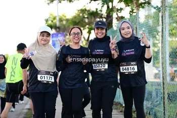 Runner Photo 1636364