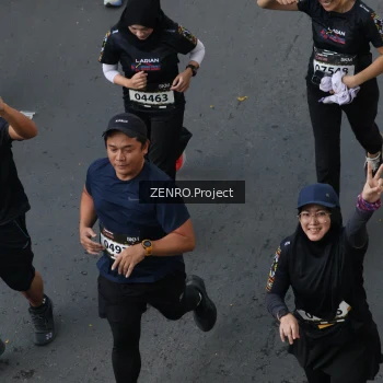 Runner Photo 1636407