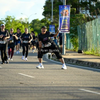 Runner Photo 1636427