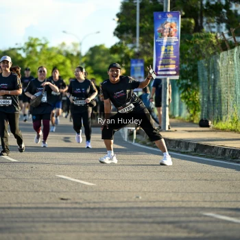 Runner Photo 1636434