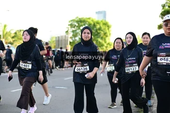 Runner Photo 1636459