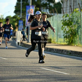 Runner Photo 1636495