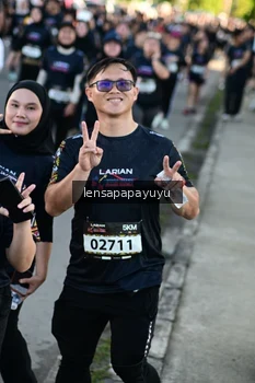 Runner Photo 1636519