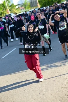 Runner Photo 1636521