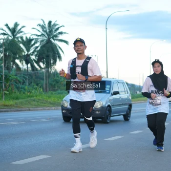 Runner Photo 1636525