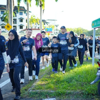 Runner Photo 1636536