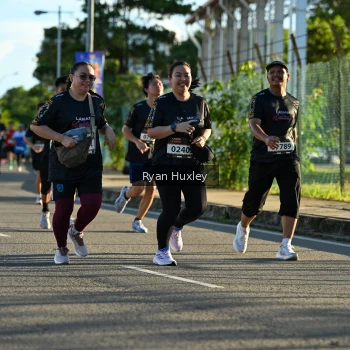 Runner Photo 1636538
