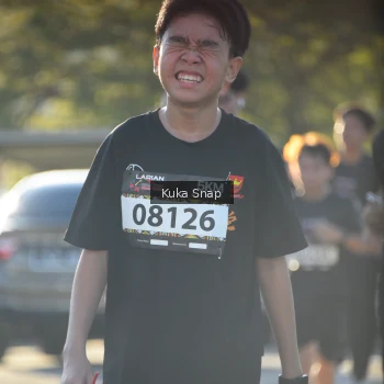 Runner Photo 1636555
