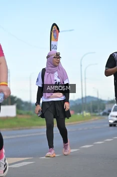 Runner Photo 1636575