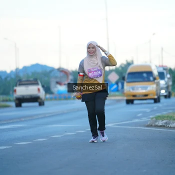 Runner Photo 1636588