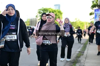 Runner Photo 1636595