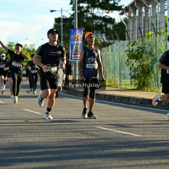 Runner Photo 1636602