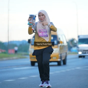 Runner Photo 1636653
