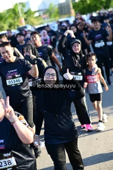 Runner Photo 1636683