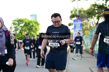 Runner Photo 1636686