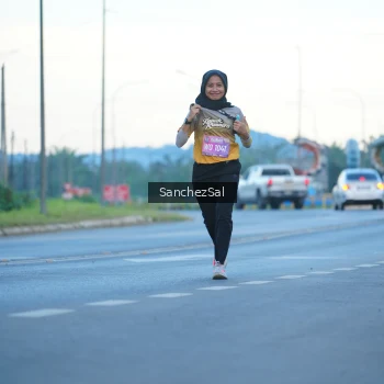 Runner Photo 1636696