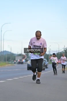 Runner Photo 1636699