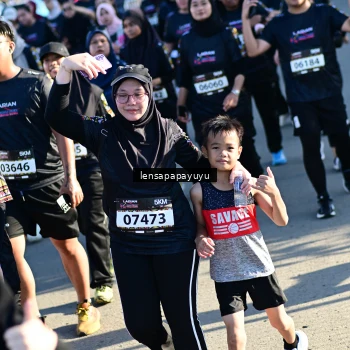 Runner Photo 1636718