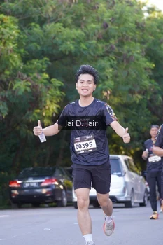 Runner Photo 1636729