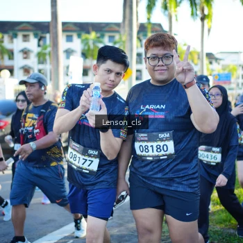 Runner Photo 1636750