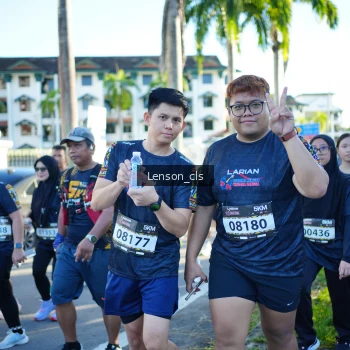 Runner Photo 1636781