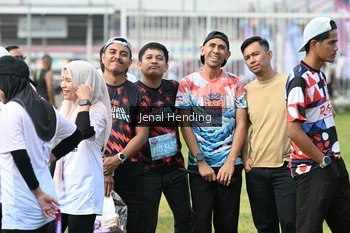 Runner Photo 1636833
