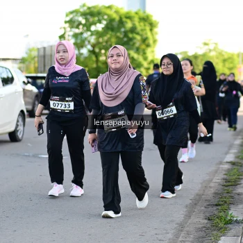 Runner Photo 1636834