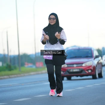 Runner Photo 1636838
