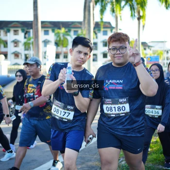 Runner Photo 1636903